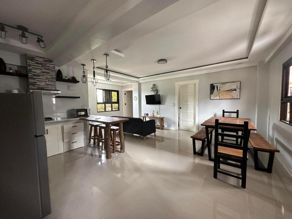 Trail Bedz Homestay Baguio City Екстер'єр фото